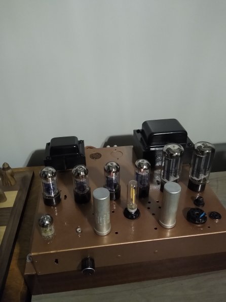 Magnavox 142 AB